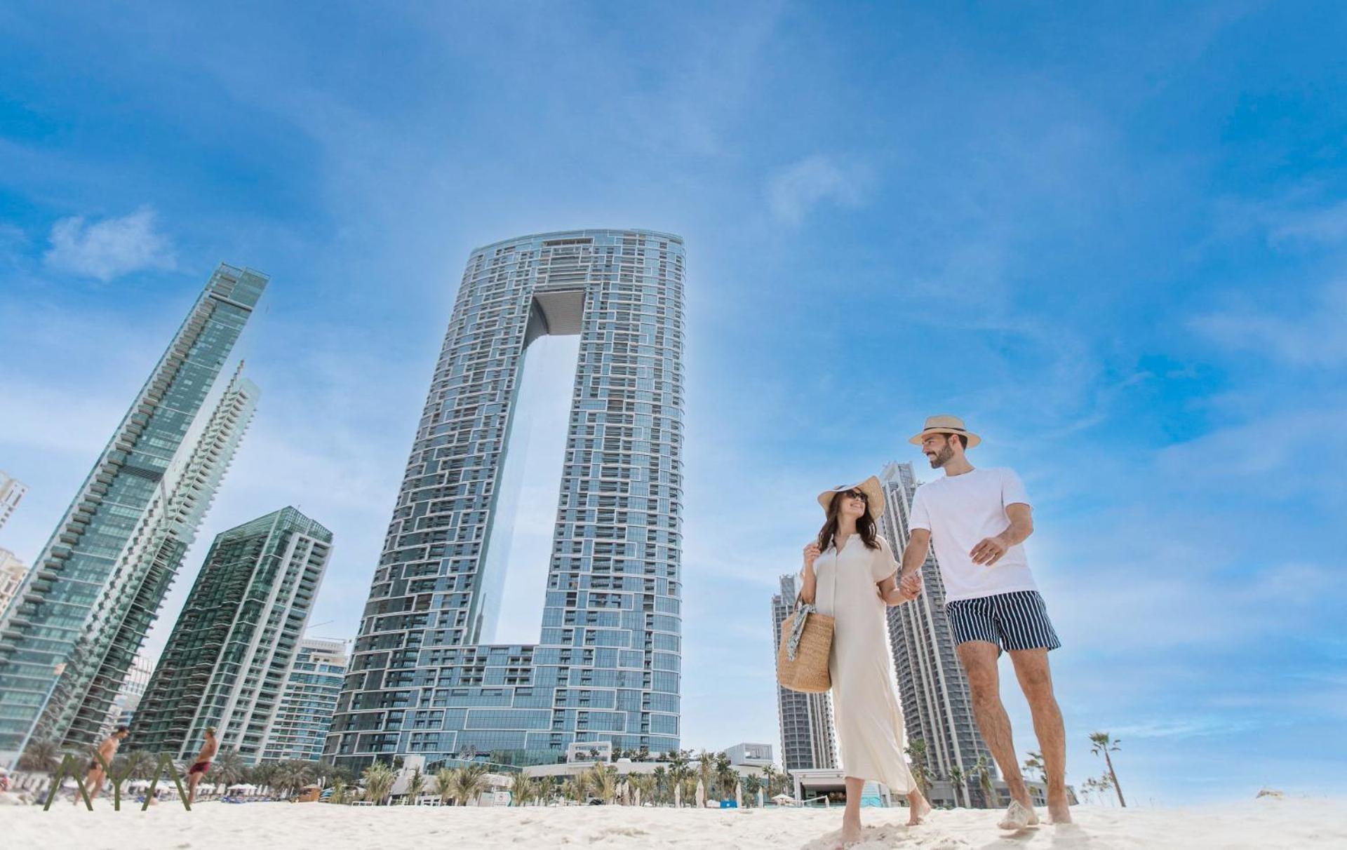 Jumeirah Gate Tower 1 - Stylish Apartment With Pool & City Views Dubai Exterior photo